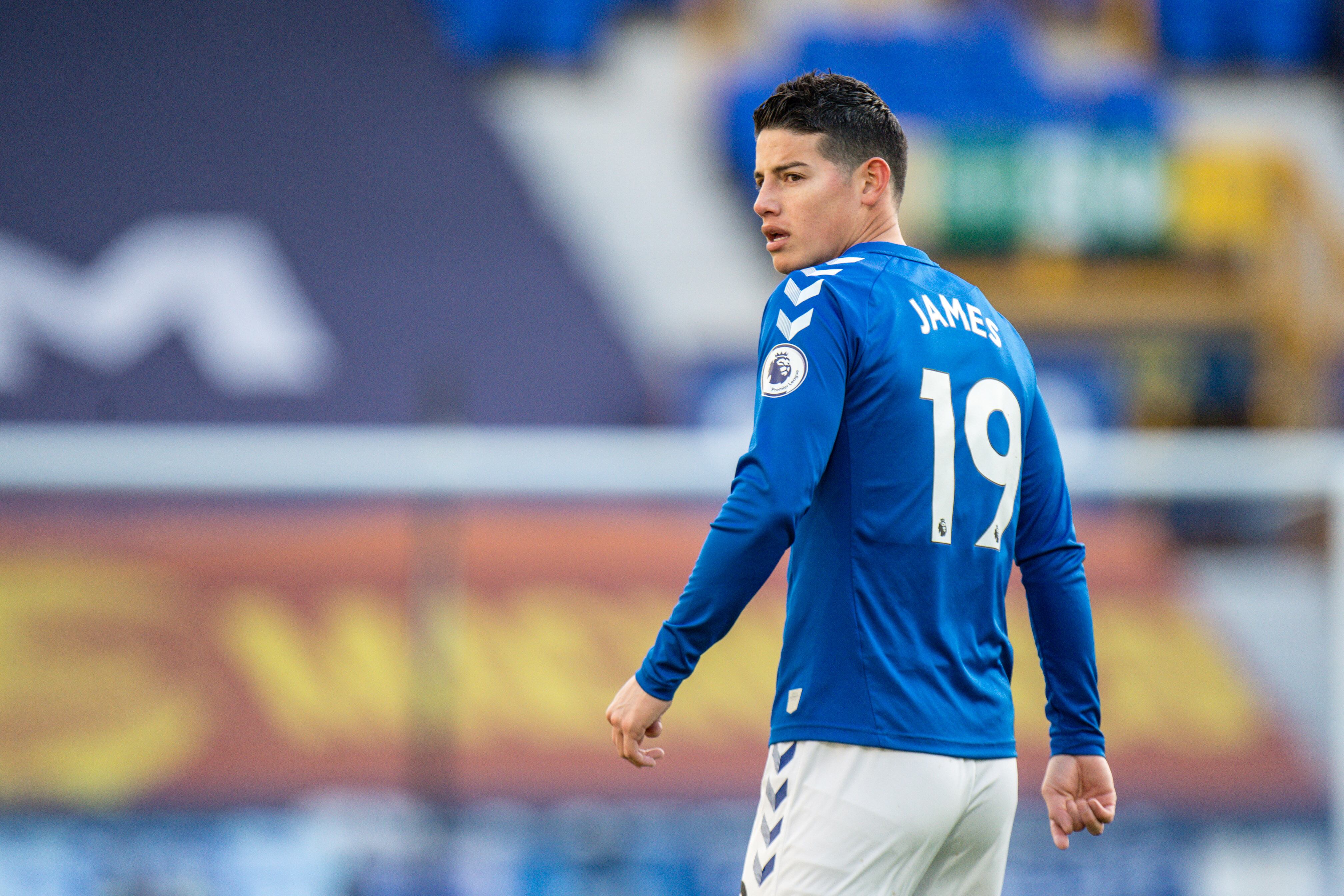 James Rodríguez jugando en el Everton