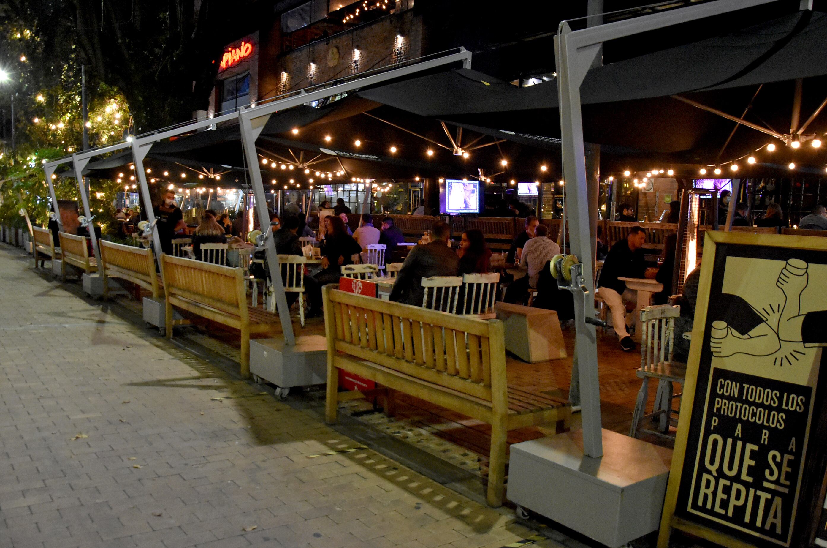 REATIVACION GASTRO - BARES BOGOTA
BOGOTA JUNIO 10 DE 2021

FOTOGRAFA ALEXANDRA RUIZ POVEDA