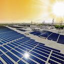 Además de la cogeneración de energía que hace la industria azucarera, que hoy tiene una capacidad por encima de los 80 megavatios, hay varios proyectos de energía solar como la granja de Yumbo.