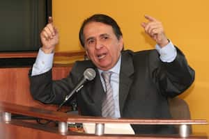 Octubre 11, 2007 - Sentenciado Alberto Santofimio por su participación en el asesinato de Luis Carlos Galán.