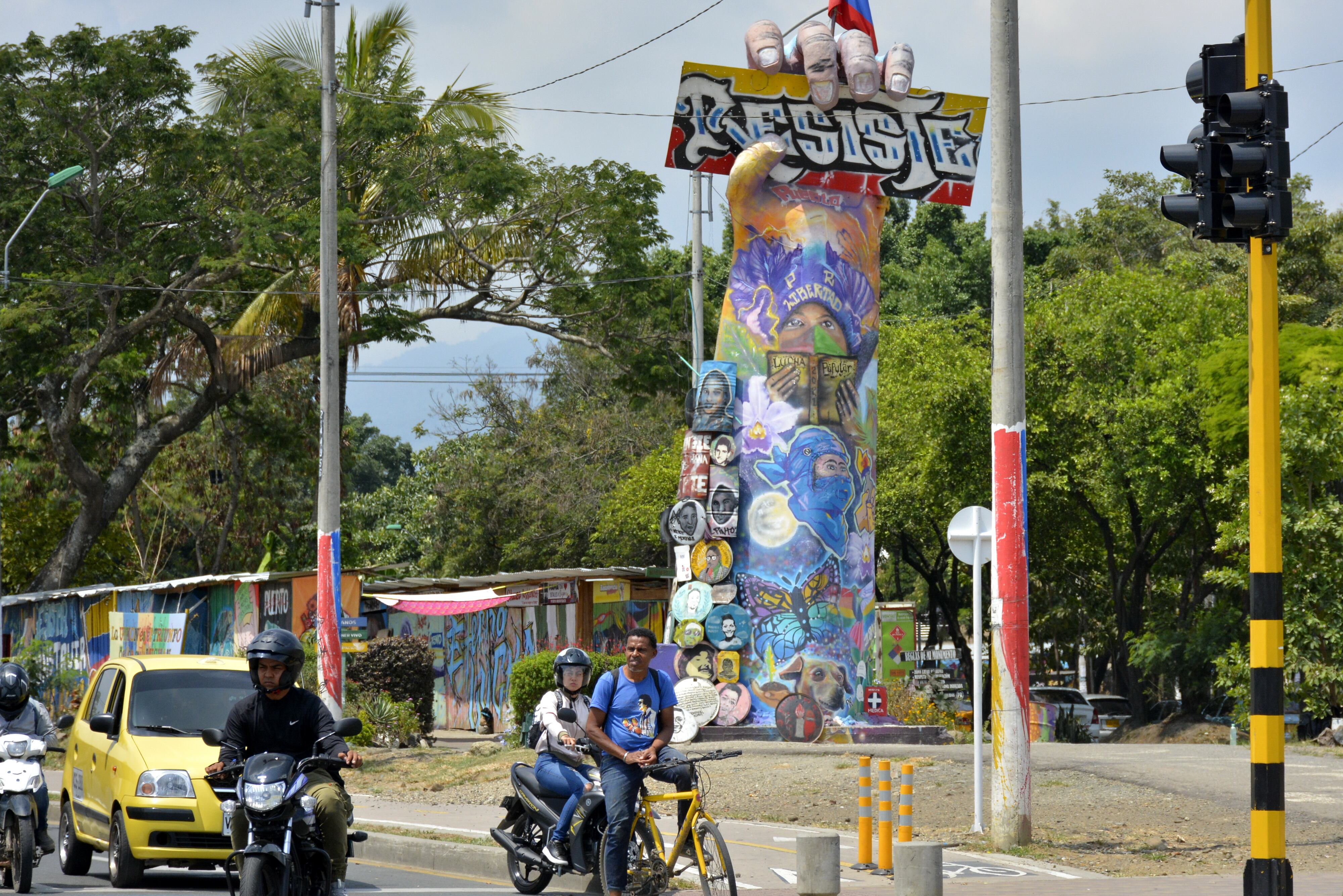Monumento a la resistencia Cali en el sector conocido como Puerto Rellena en el oriente de Cali.
