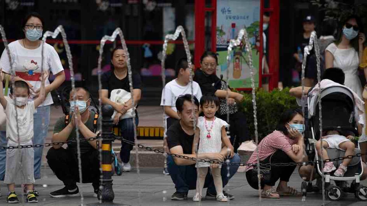 Colegios en Wuhan: vuelven a abrir tras estar durante siete meses cerrados