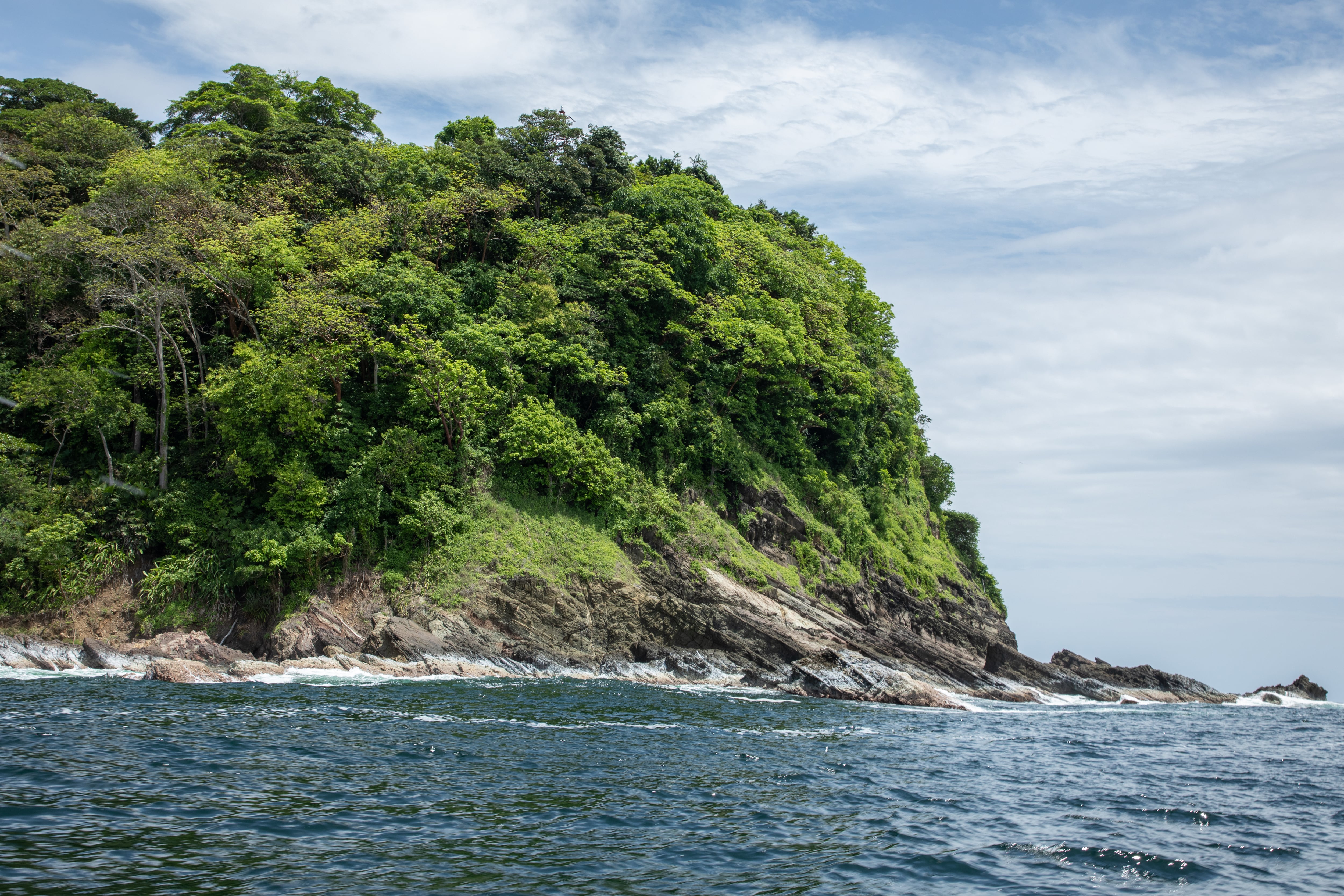 Acandí y Cabo Tiburón tendrán mayor protección ambiental tras decisión histórica en Colombia.