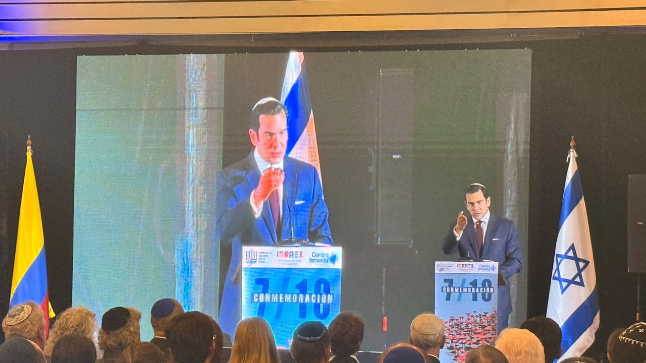 El ministro del Interior, Rodrigo Lara, hizo presencia en la conmemoración del 7 de octubre y destacó que para el Gobierno la relación con Israel es una prioridad.