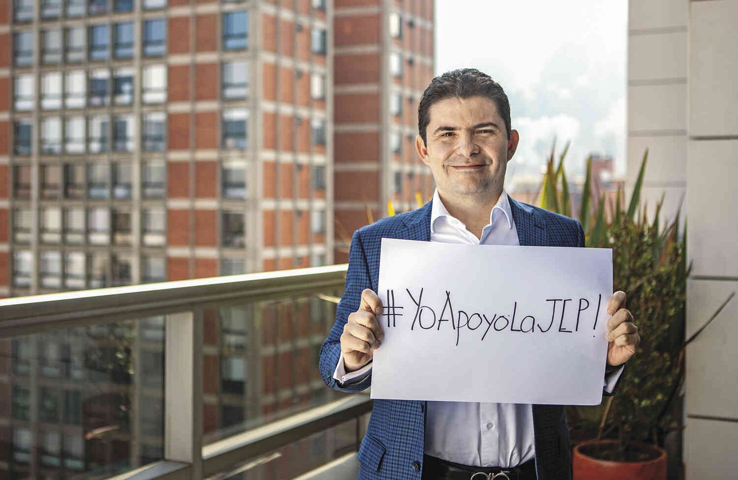 LUIS FELIPE HENAO, exministro