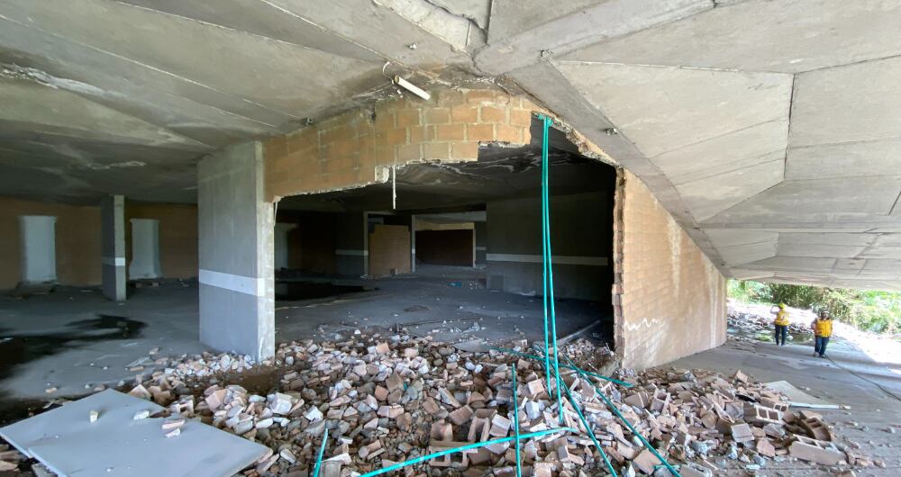 Edificio Continental Towers de Medellín, en riesgo de colapso.