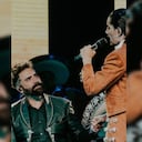 Alejandro Fernández lloró cuando su hijo le cantó una canción del recién fallecido Vicente Fernández, su padre.