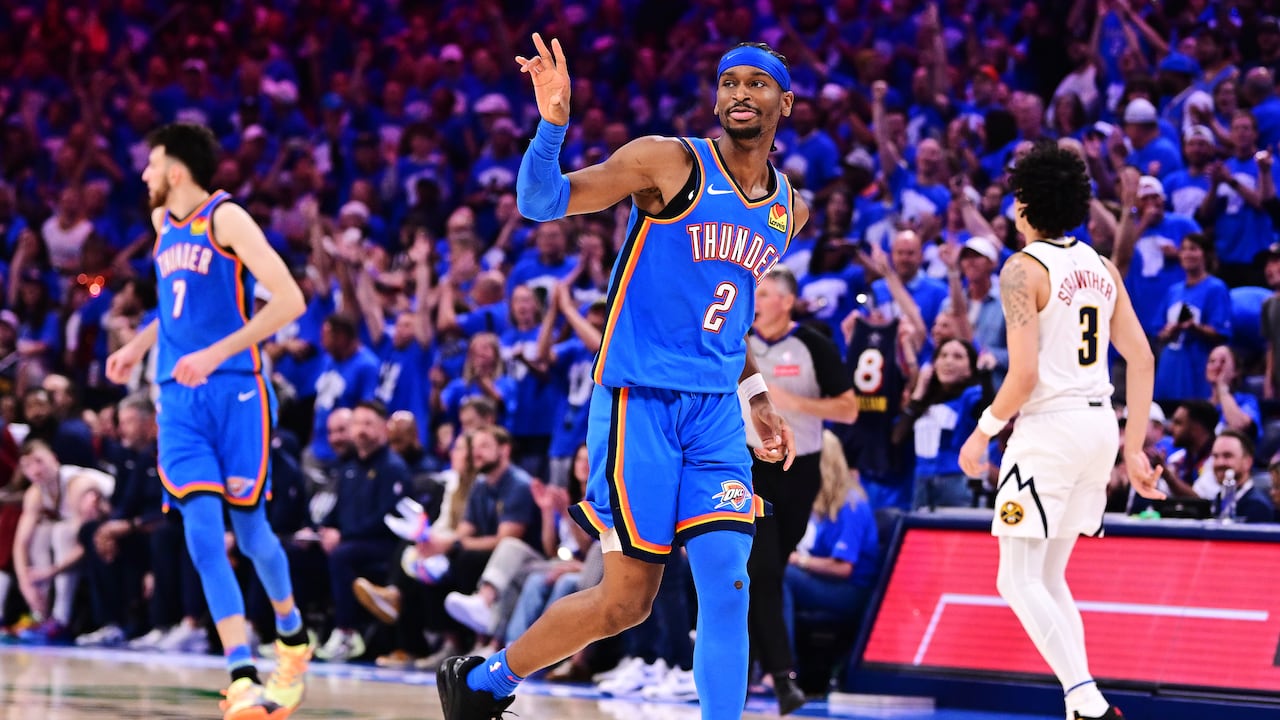 Gilgeous-Alexander fue la estrella en el segundo partido de la final de la Conferencia Oeste.