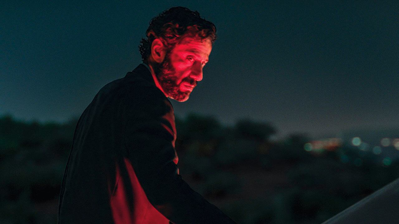 De los pocos actores con experiencia, Ebrahim Azizi interpreta a Eghbal, un personaje clave en la trama.