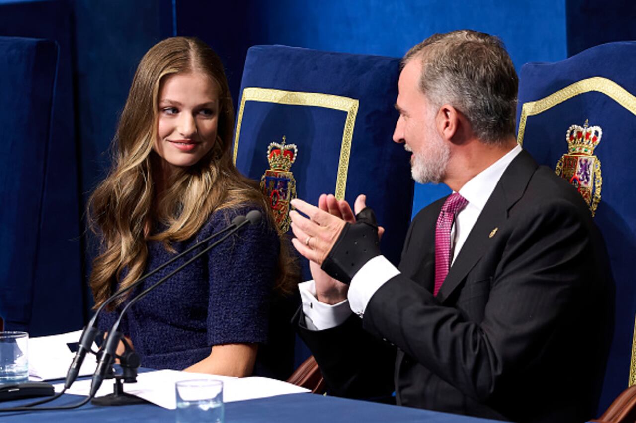 Princesa Leonor y el rey Felipe VI