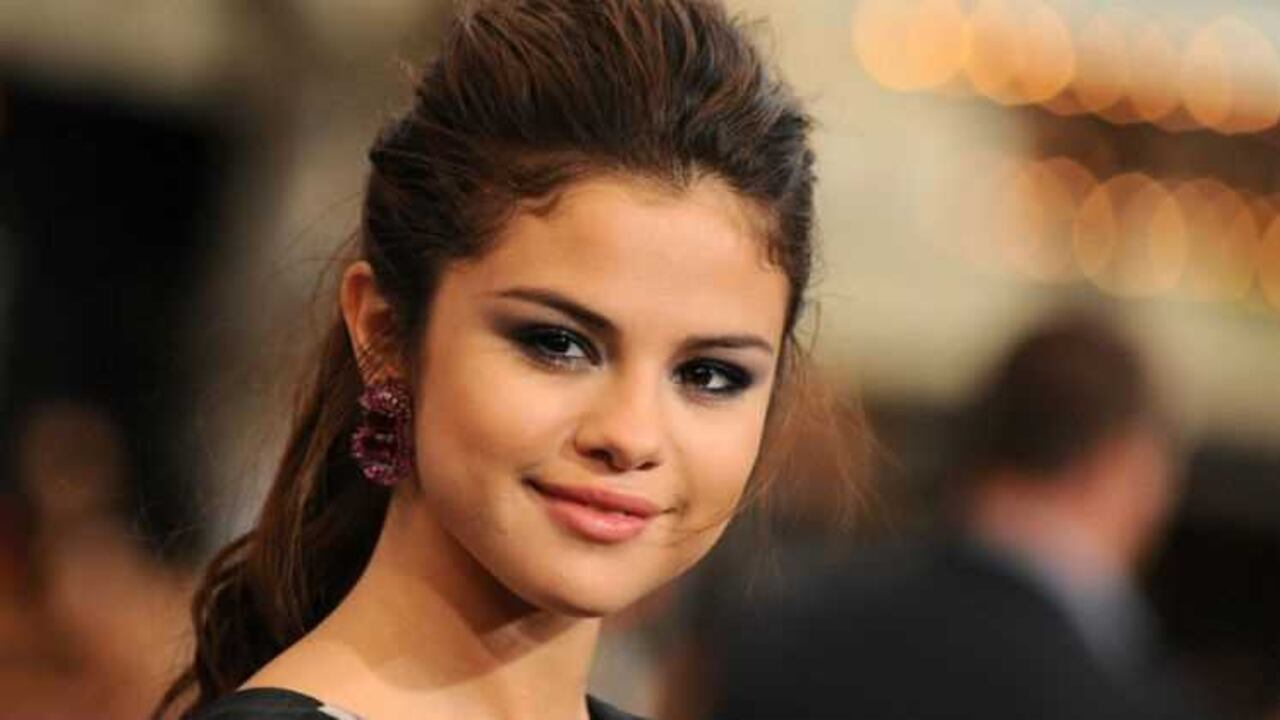 Selena Gómez padece lupus y en 2016 canceló su gira de conciertos para recuperarse.