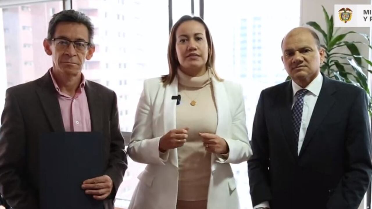 Los nuevos viceministros agradecieron a Corcho y al presidente por la oportunidad de trabajar por la salud en el país.