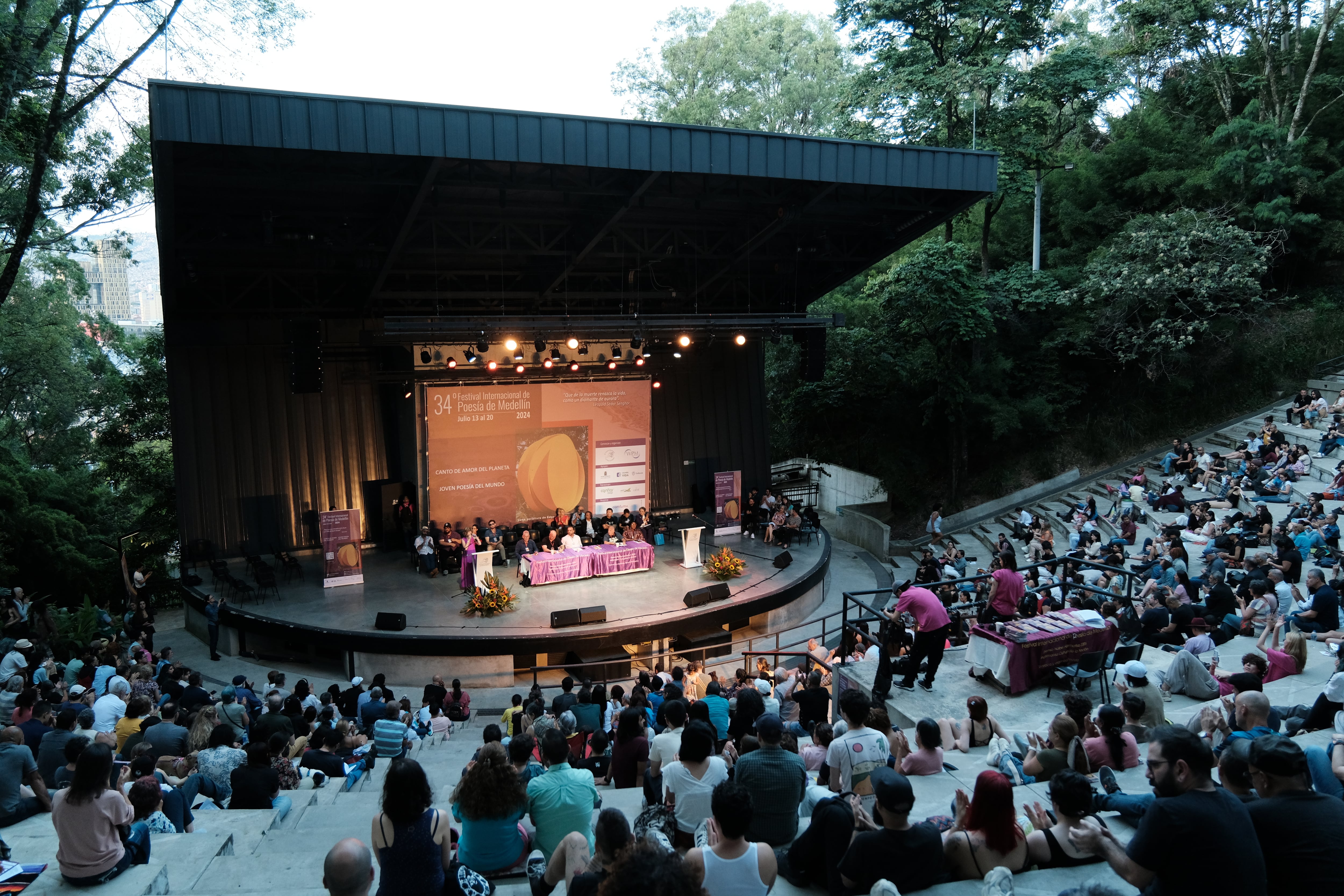 Inauguración del 34 FIPMed.