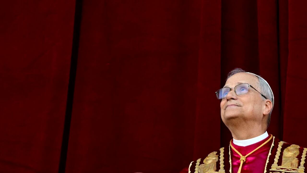 Papa Leo XIV, Robert Prevost