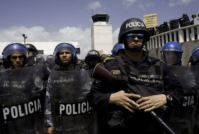 La policía muestra su peor cara...