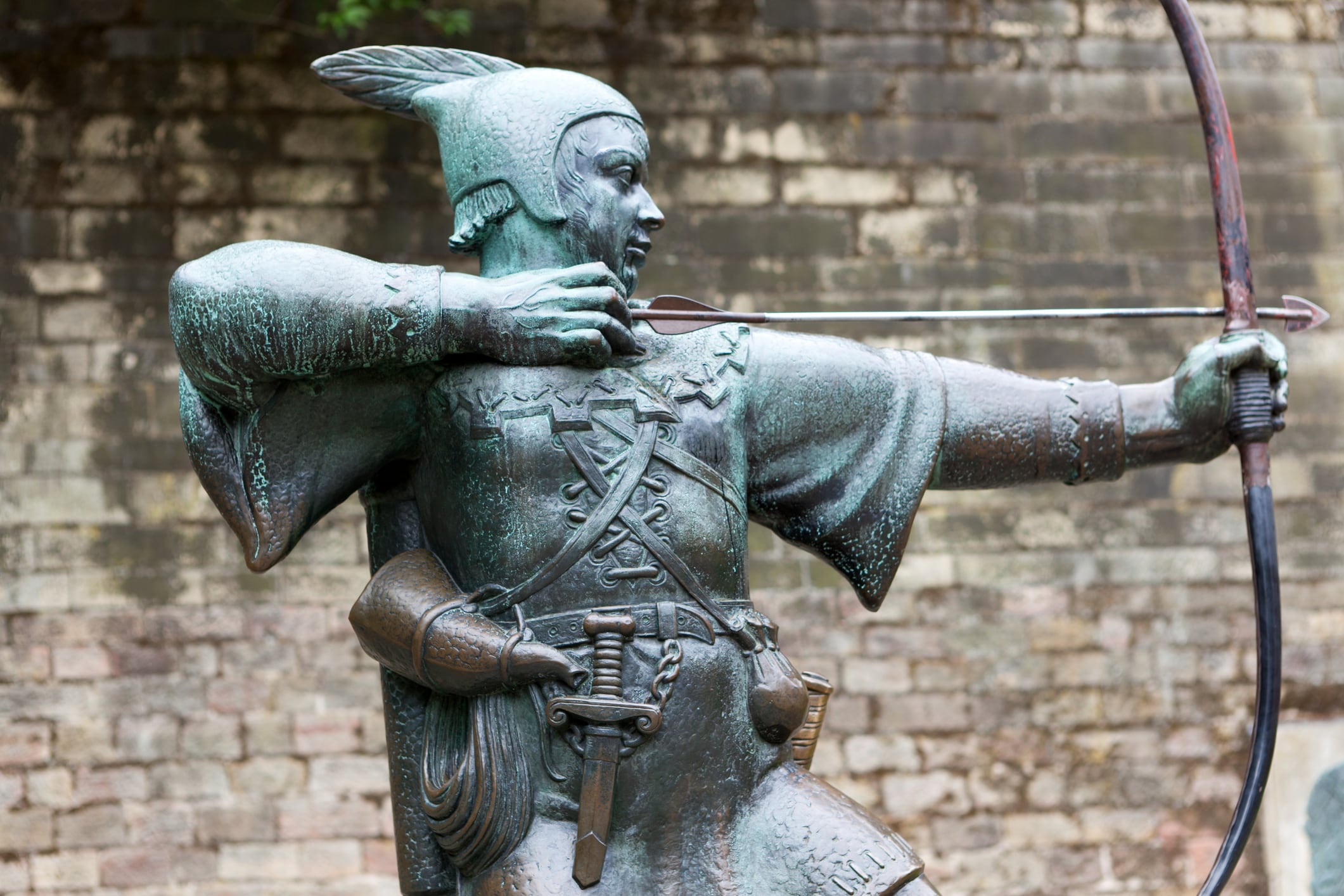 La estatua de Robin Hood ubicada en Nottingham (Inglaterra)