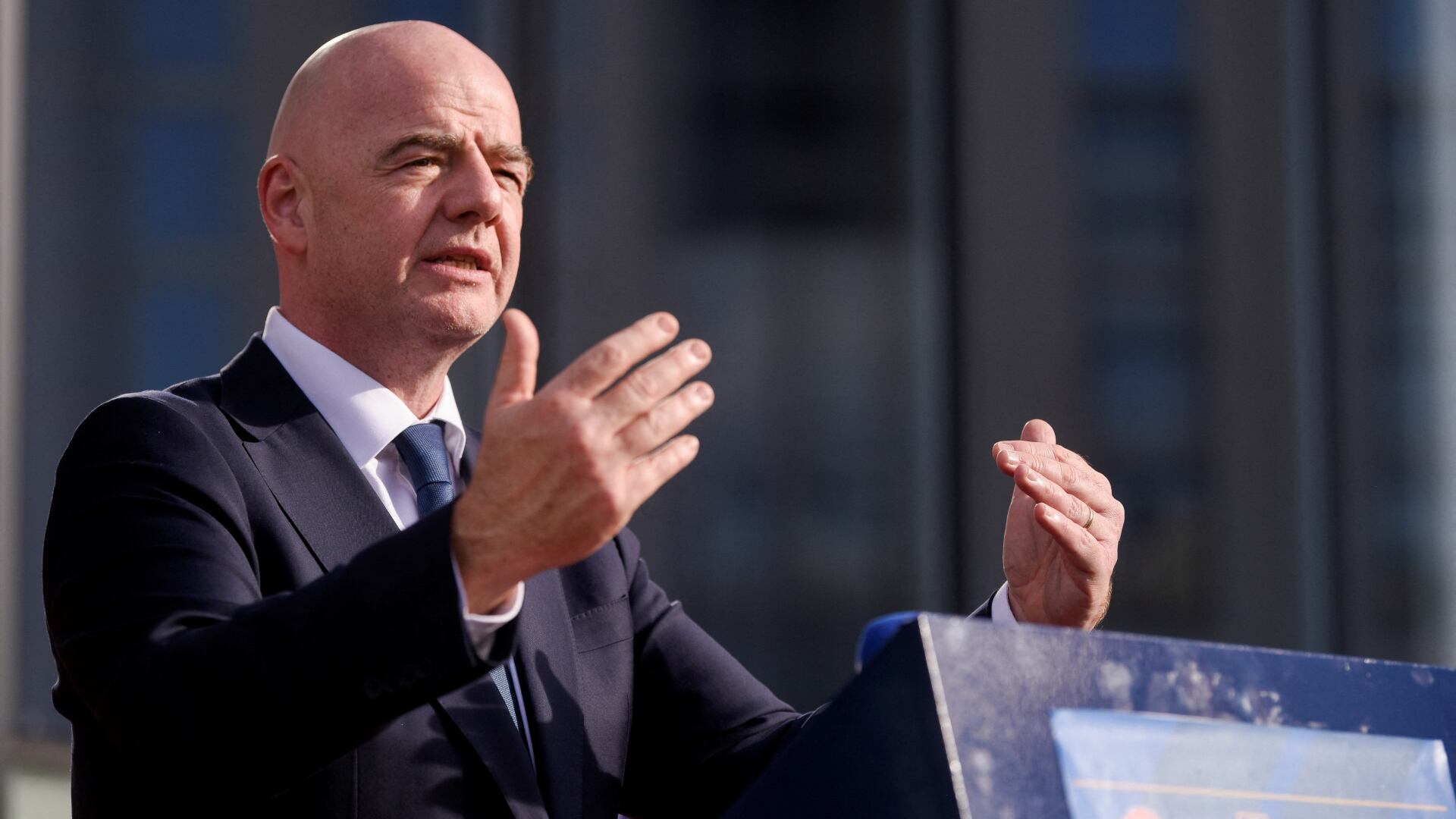 Gianni Infantino, presidente de la Fifa, se pronunció en las redes sociales