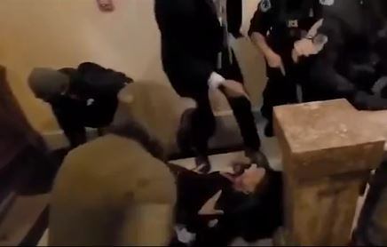 Ashley Babbitt, mujer que murió en el Capitolio.