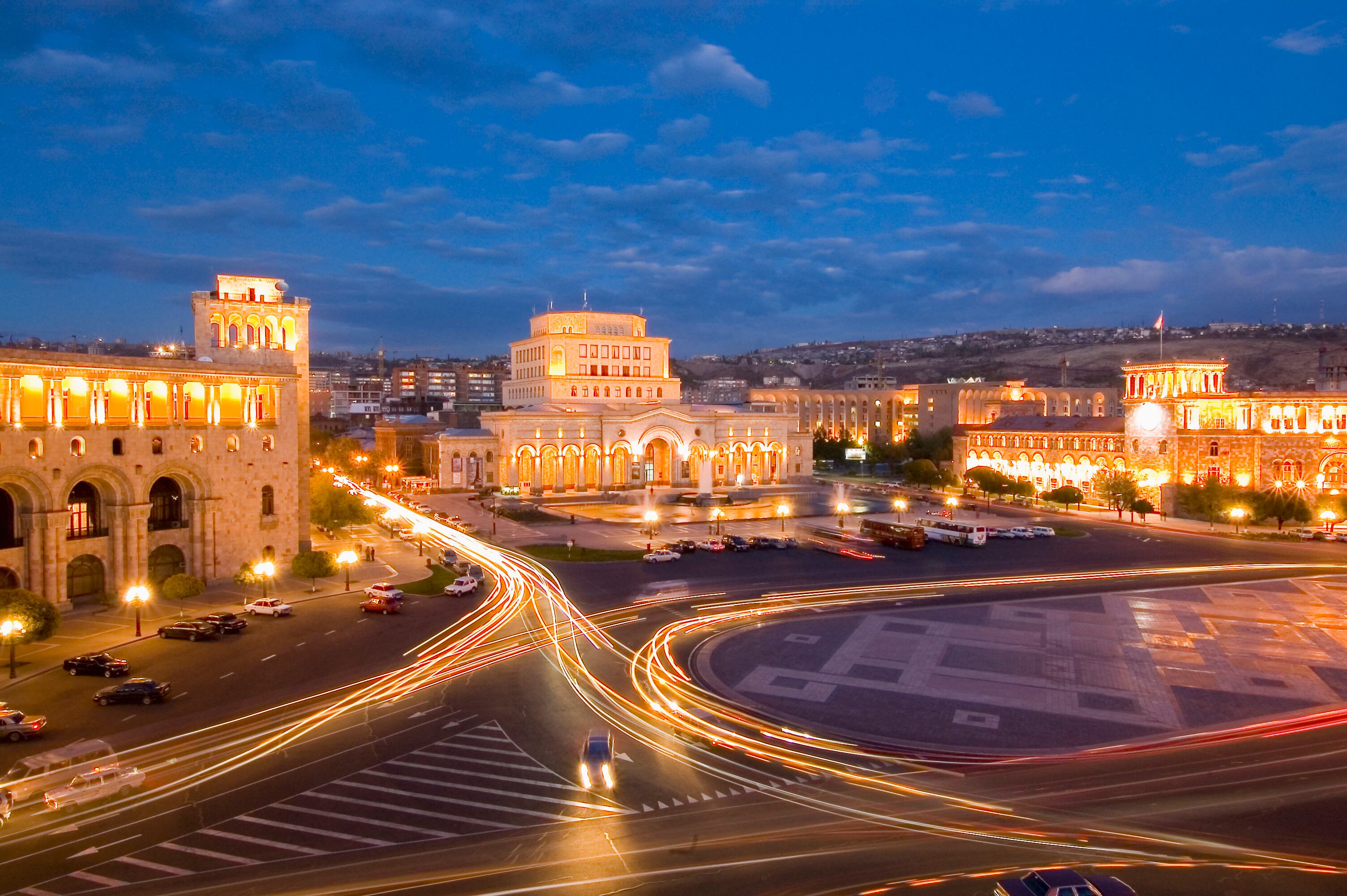 Plaza de la República en Ereván, Armenia
