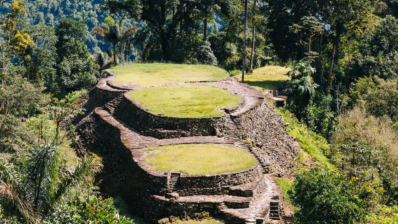 Con la precisión de un algoritmo, la inteligencia artificial ha seleccionado los monumentos más impresionantes de Colombia, ofreciendo una visión única sobre los lugares que atraen a viajeros de todo el mundo.