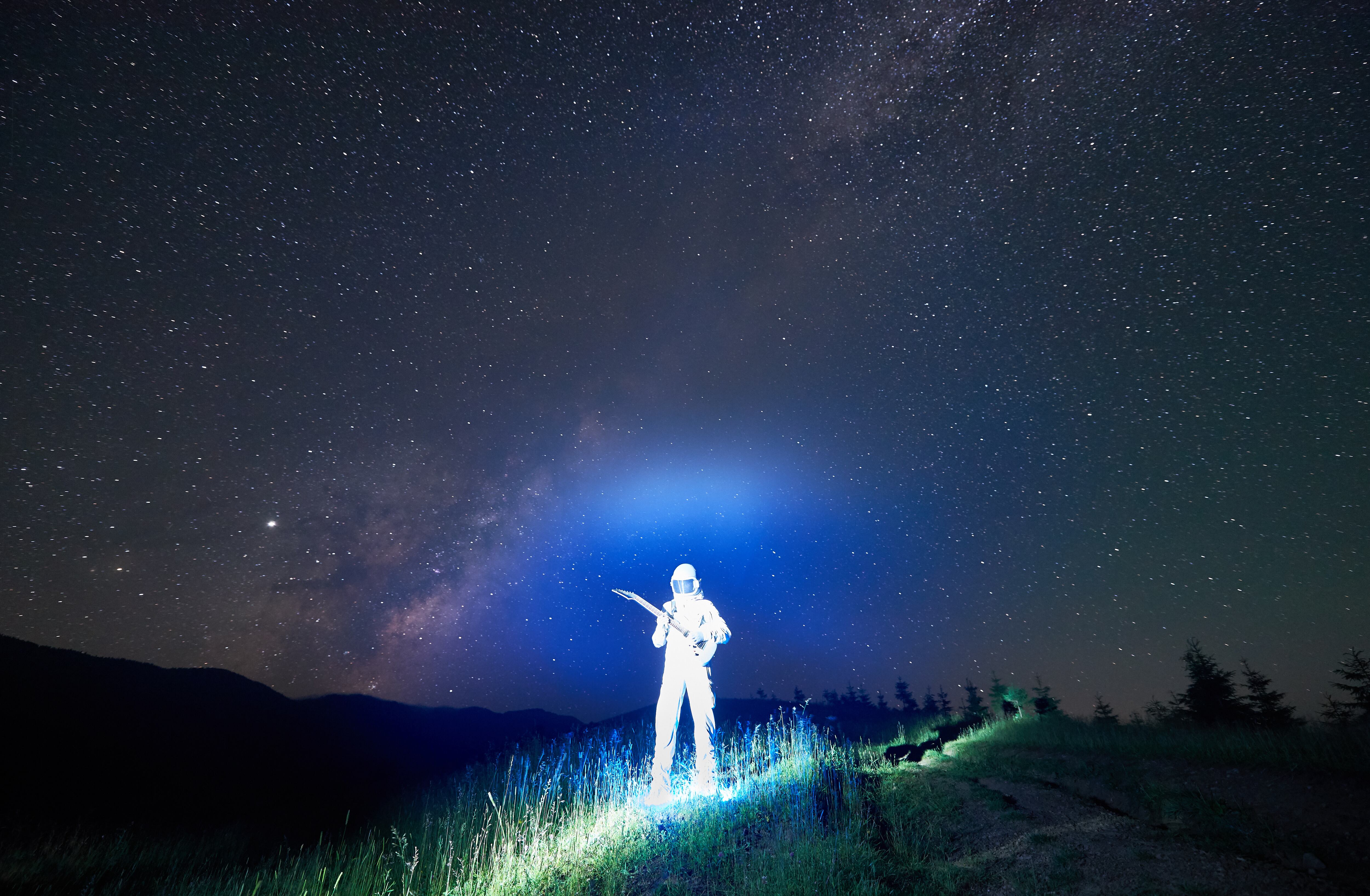 Espacio exterior / Universo / Astronautas