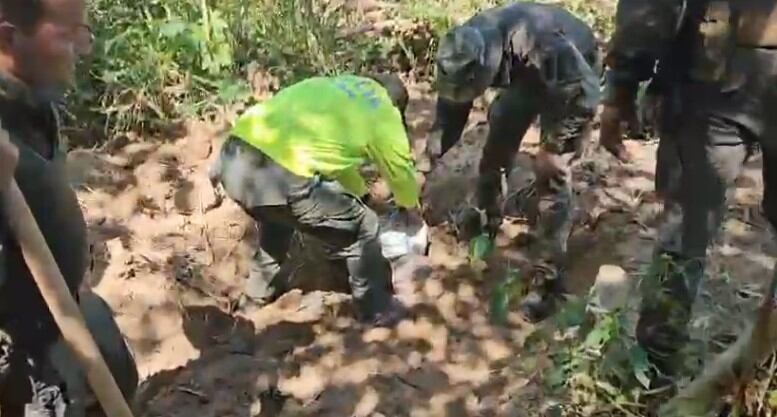 En caletas subterráneas, los narcos guardaban dos toneladas de coca semanales. La Policía y la Fiscalía las incautó