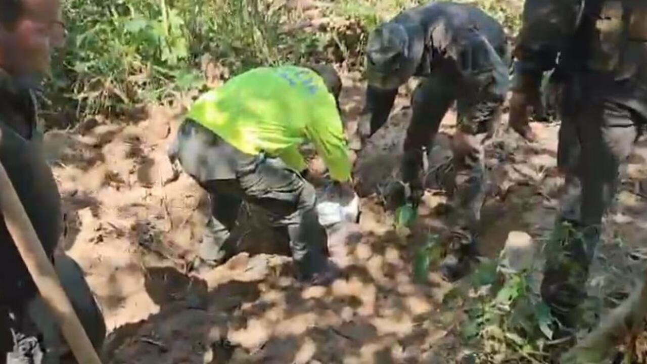 En caletas subterráneas, los narcos guardaban dos toneladas de coca semanales. La Policía y la Fiscalía las incautó