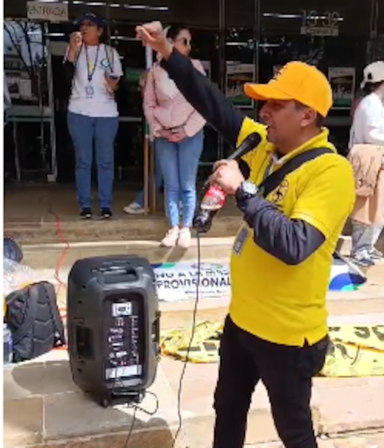 Protesta de sindicatos de la Dian