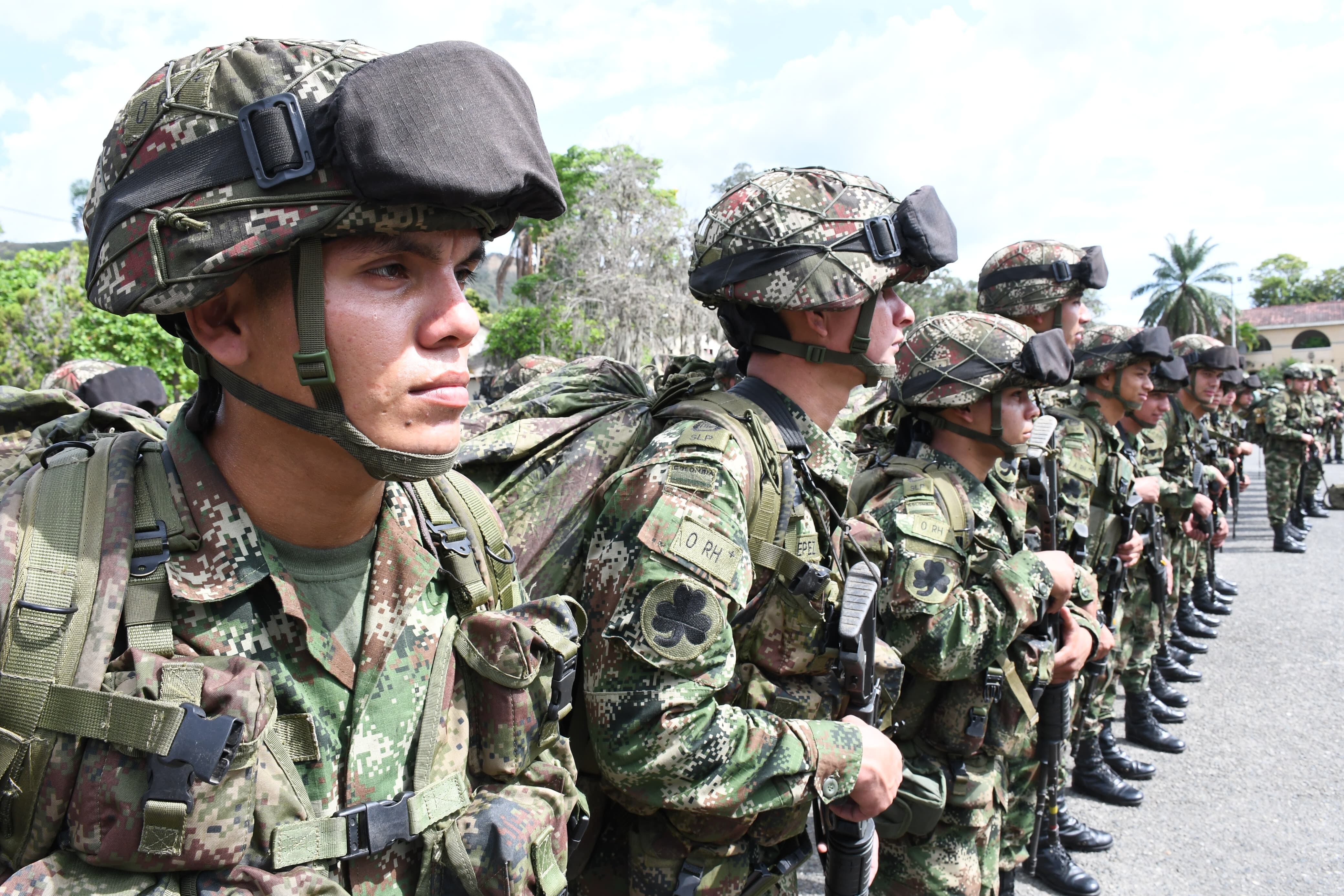 El Ejército refuerza la seguridad en el Valle del Cauca con cinco nuevos pelotones de soldados profesionales.