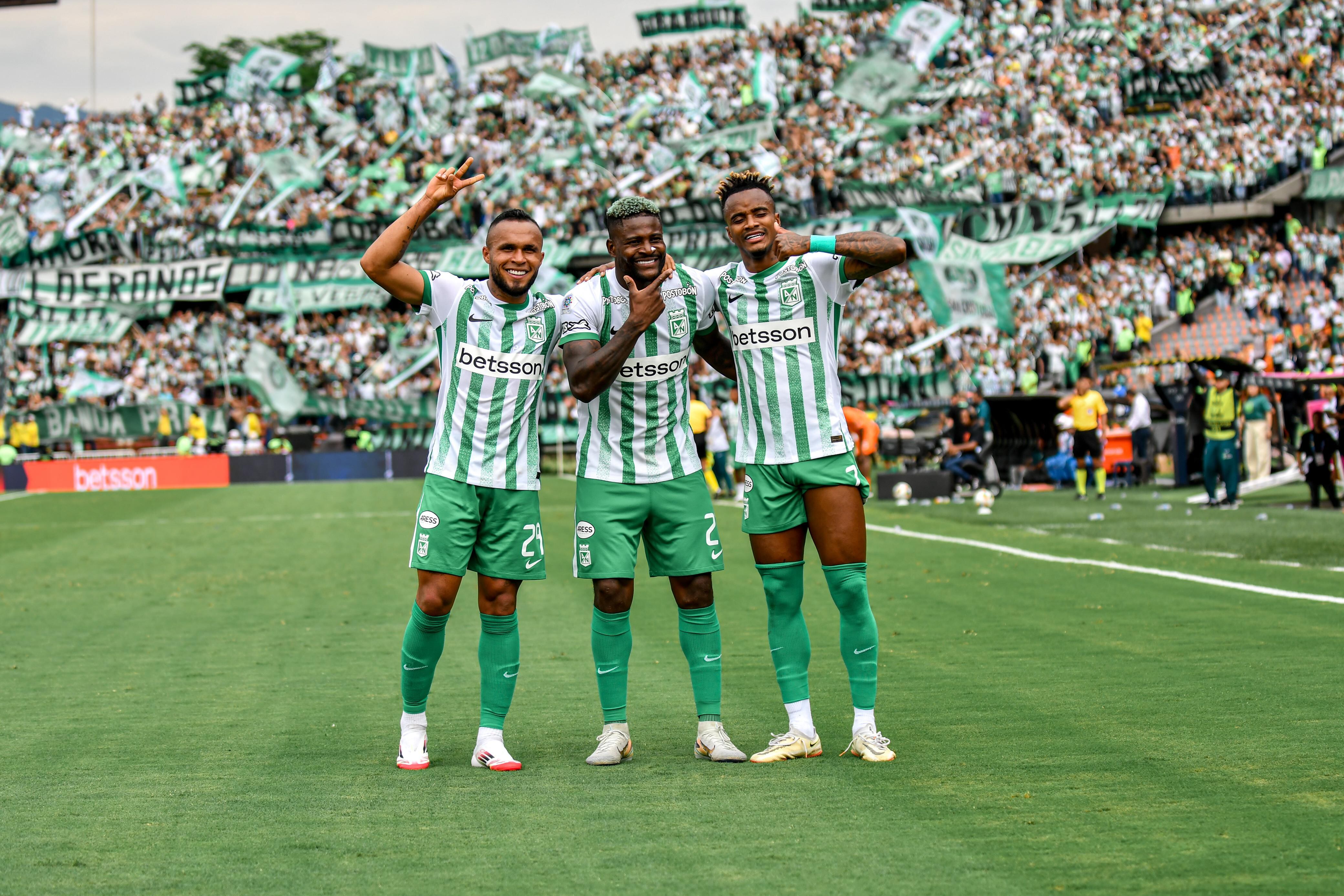 Faber Gil (derecha) llegó este semestre como refuerzo para la banda