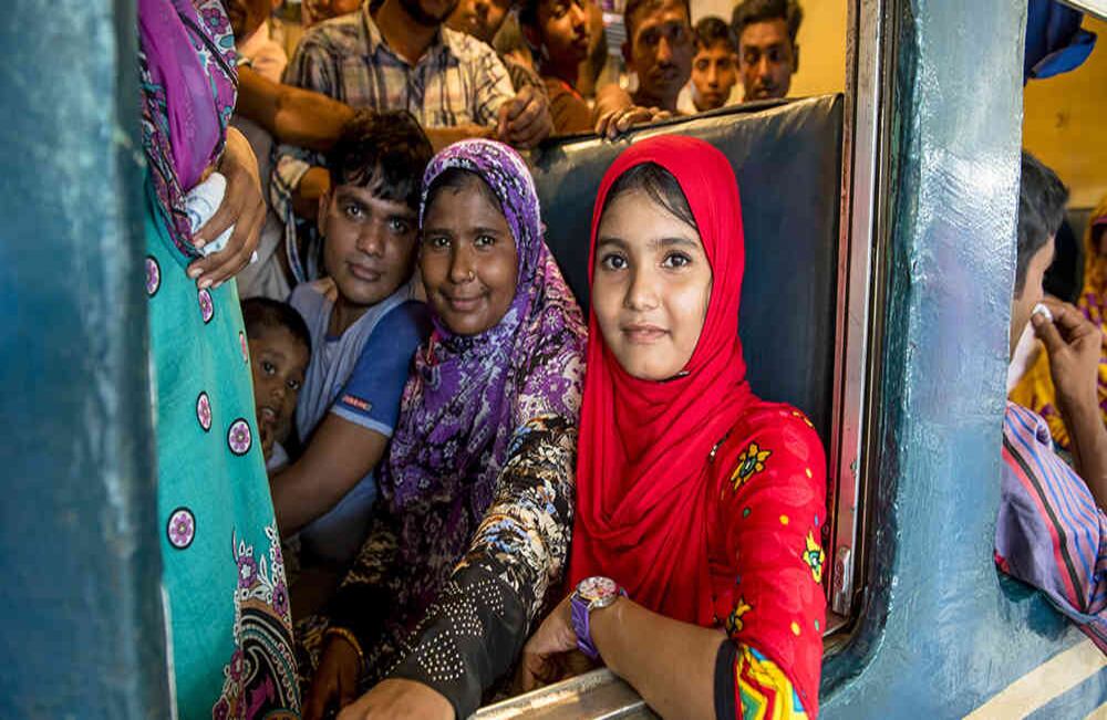 El tren de Bangladesh  transportó 65 millones de pasajeros en 2014 y no da abasto. Foto:  iStock