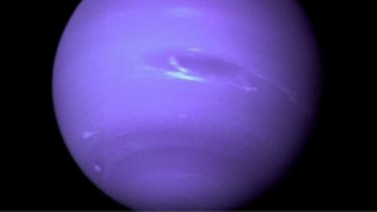 Neptuno se encuentra aproximadamente a 4.400 millones de kilómetros de distancia de la Tierra.