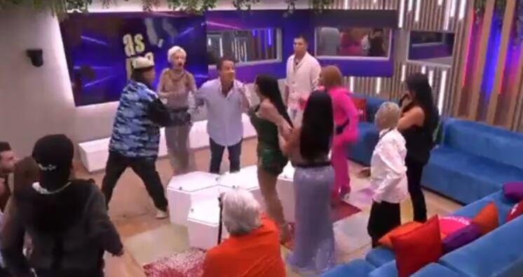 Discusión entre Coco y Yina Calderón en 'La casa de los famosos'