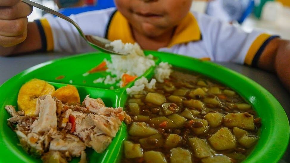 En los demás 26 municipios de Caldas, la Unión Temporal Delipae, se encargará de entregar cada día 44.900 complementos de almuerzos y 10.900 raciones industrializadas