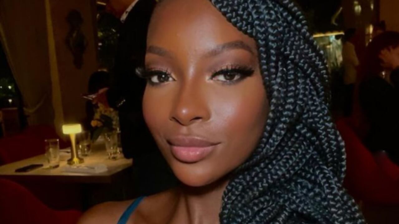 Lina Hurtado cautivó en redes sociales con su belleza.