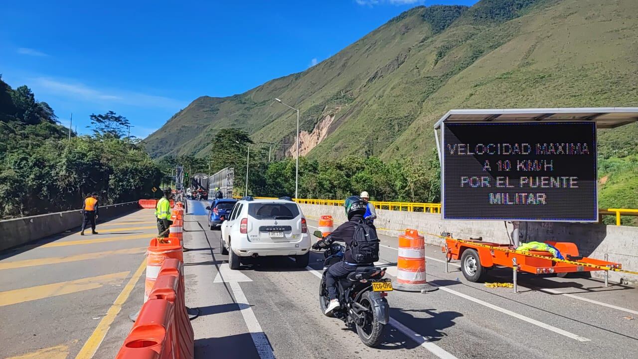 Solo hasta este viernes entrará en funcionamiento el segundo puente metálico en la vía al Llano.