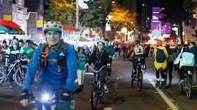 Ciclovía nocturna