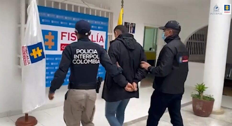 La fortuna que acumularon policías implicados en la poderosa red de contrabando desarticulada por la Fiscalía