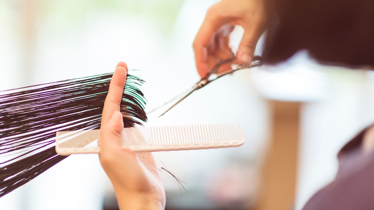 No recomiendan cortar el cabello en esta fecha.