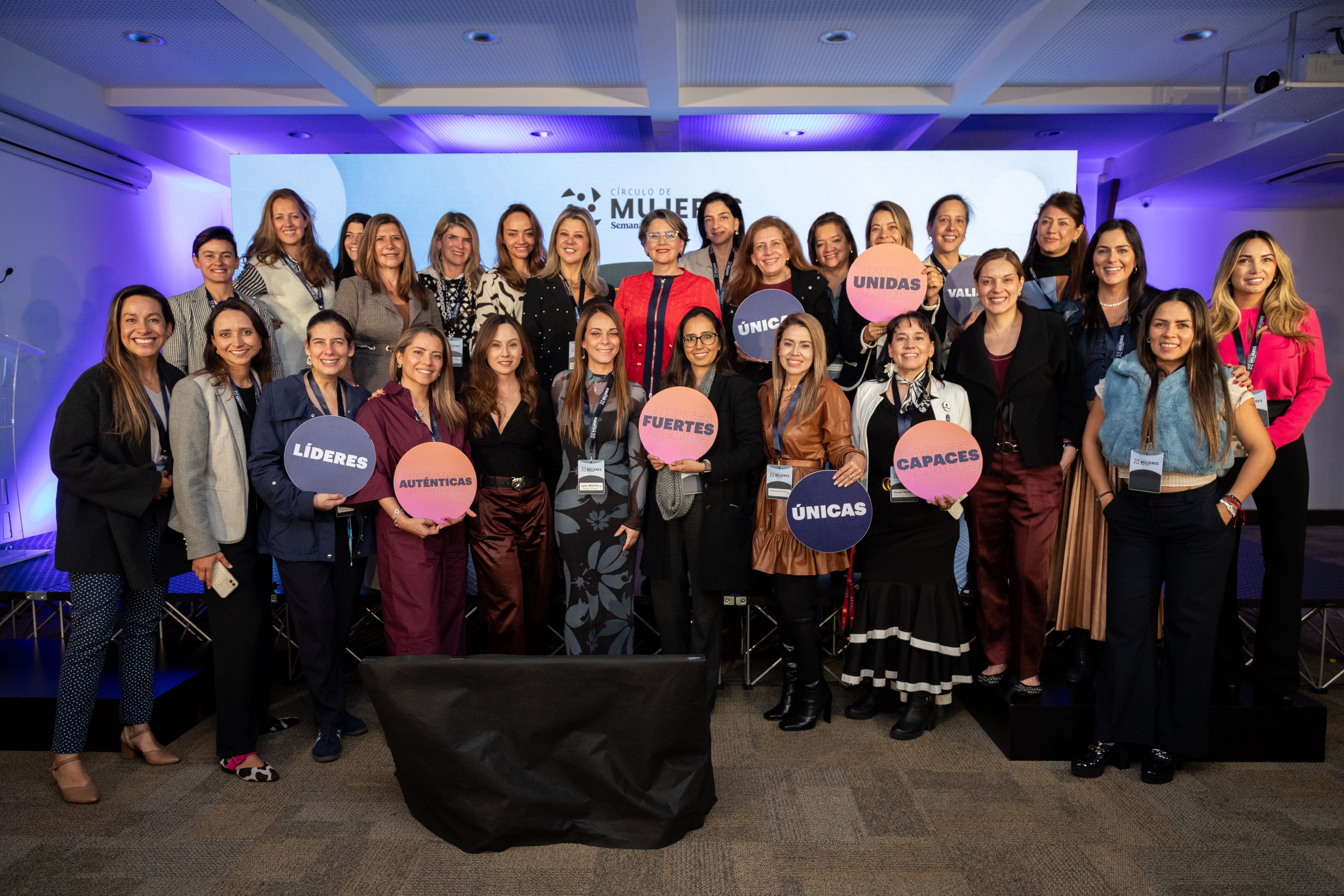 El sexto encuentro reafirmó el espíritu del Círculo de Mujeres Semana - Dinero: construir comunidad, generar vínculos y crear espacios donde el conocimiento se traduzca en acción.