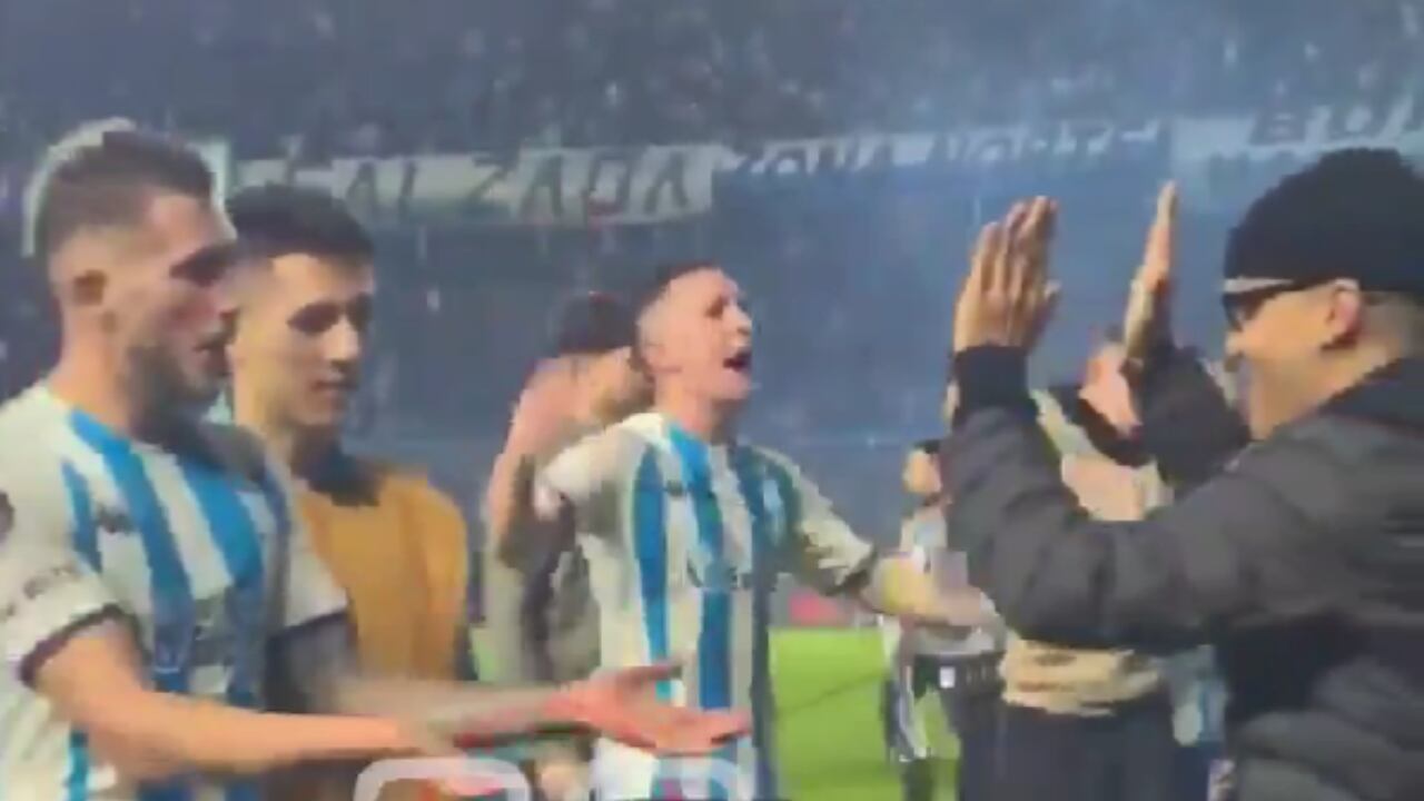Juan Fernando Quintero, presente en el triunfo de Racing.