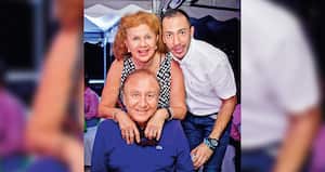 Socorro Oliveros, esposa del ingeniero, y su hijo Rodolfo José fueron claves en el equipo de campaña del presidente electo.