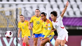 LODZ, POLAND - SEPTEMBER 13: Juana Ortegon of Colombia passes the ball whilst under pressure from Yon A Choe of DPR Korea during the FIFA U-20 Women's World Cup Group Stage match between Colombia and Korea DPR at Stadion Miejski on September 13, 2026 in Lodz, Poland. (Photo by Mateusz Slodkowski - FIFA/FIFA via Getty Images)