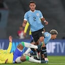 Neymar sintió un dolor muy fuerte en su pierna izquierda luego de recibir un contacto de Nicolás de la Cruz.