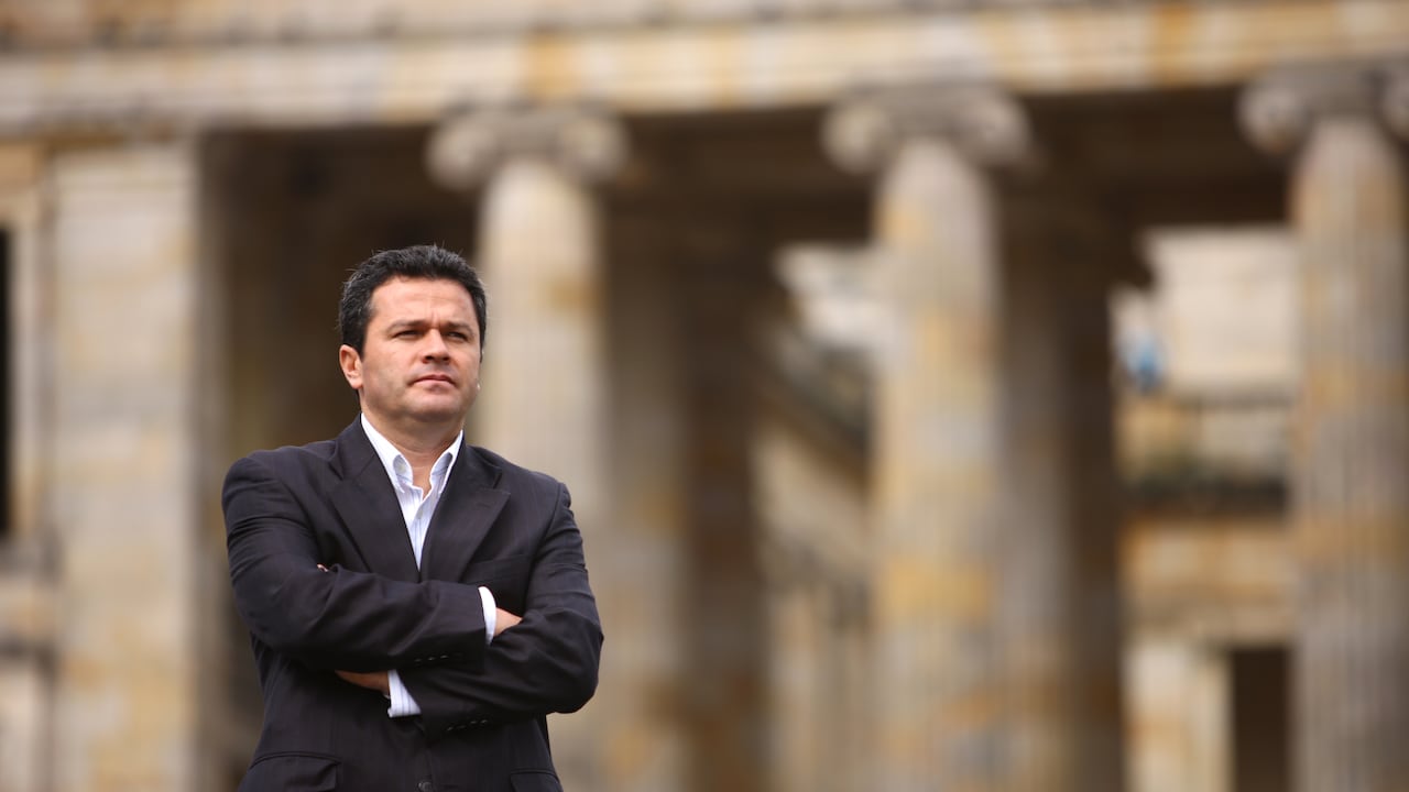 Luis Alfonso Galán no podrá aspirar a la Asamblea de Cundinamarca.
BOGOTA JUNIO 18 DE 2008.
FOTO: JUAN CARLOS SIERRA-REVISTA SEMANA.