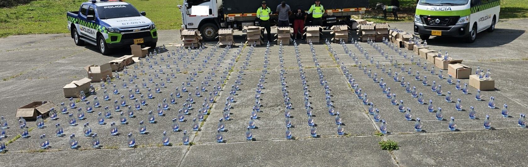 Las autoridades investigan la procedencia y el destino del licor