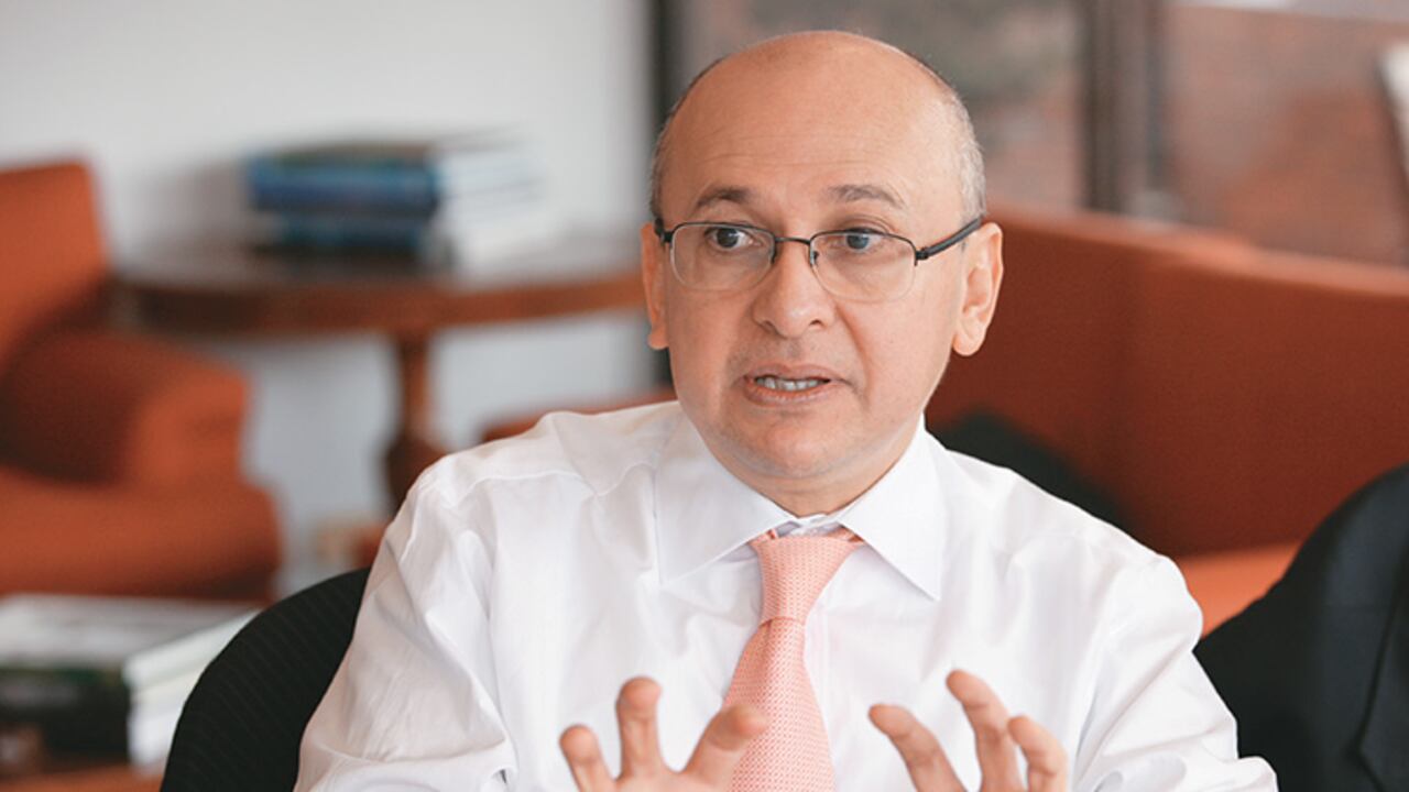 El fiscal comparó la reforma con la segunda toma del palacio de justicia. La demanda era previsible.