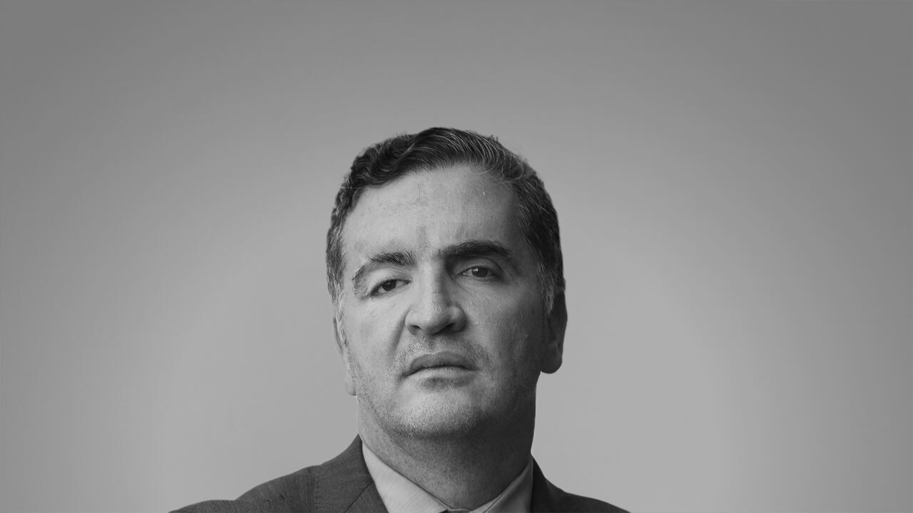 MAURICIO TOBON Columna Semana