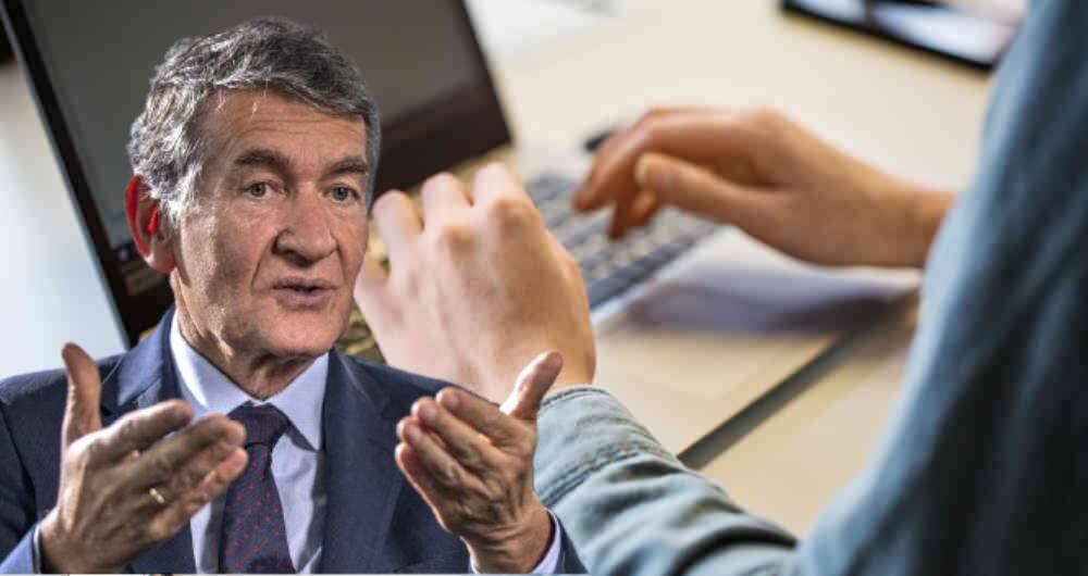 Ángel Custodio Cabrera y proyecto de trabajo en casa