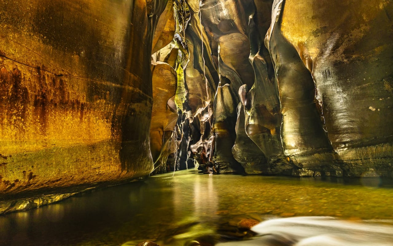 El Cañón del Guape es un laberinto subterráneo de ríos, cascadas y formaciones rocosas que se extiende por más de 5 kilómetros.